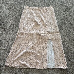 A&F Tan with Black Spots Midi Skit with Slit - Size: Medium
